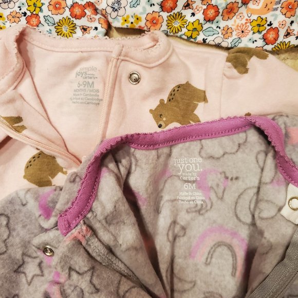 Lot of 8 Girl's footed sleepers 6 months and 6 to 9 months - Picture 2 of 2